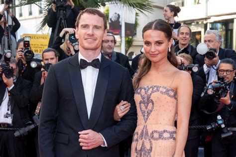 Alicia Vikander Confirms She and Husband Michael Fassbender。